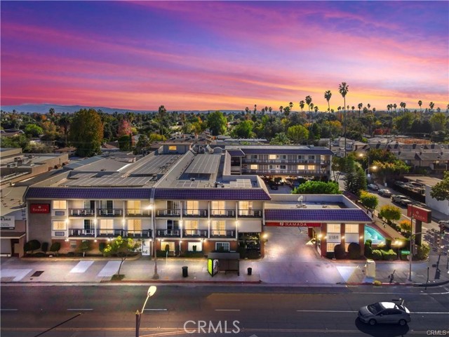 Image 42 of 43 For 2156 Colorado Boulevard