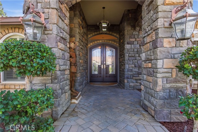 Image 4 of 66 For 2144 King Arthur Court