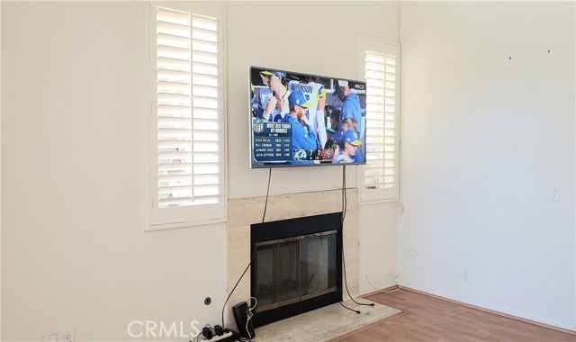 Detail Gallery Image 10 of 32 For 9442 Sylmar Ave #5,  Panorama City,  CA 91402 - 3 Beds | 2/1 Baths