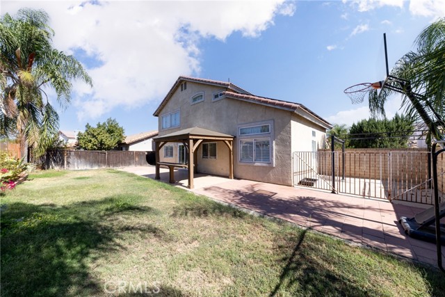 Detail Gallery Image 31 of 32 For 15645 Isleta, Moreno Valley,  CA 92551 - 3 Beds | 3 Baths