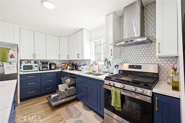 Detail Gallery Image 11 of 72 For 1385 N Marengo Ave, Pasadena,  CA 91103 - – Beds | – Baths