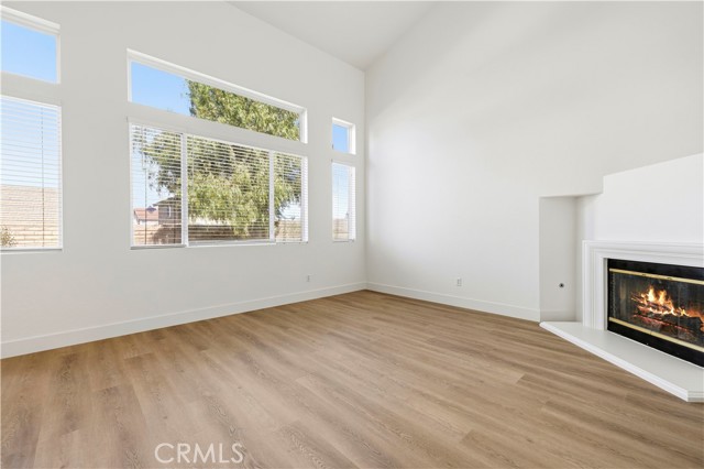 Detail Gallery Image 14 of 60 For 5319 Essex, Palmdale,  CA 93552 - 4 Beds | 3 Baths