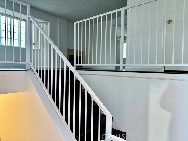 Detail Gallery Image 6 of 32 For 5704 Sultana Ave #D,  Temple City,  CA 91780 - 3 Beds | 2/1 Baths