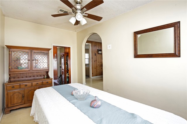 Detail Gallery Image 9 of 27 For 9403 Holbrook St, Pico Rivera,  CA 90660 - 3 Beds | 1 Baths