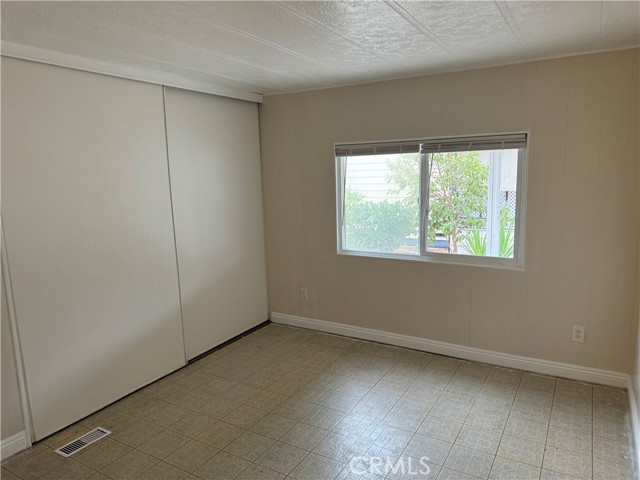 Detail Gallery Image 21 of 41 For 929 E Foothill Bld #212,  Upland,  CA 91786 - 3 Beds | 2 Baths