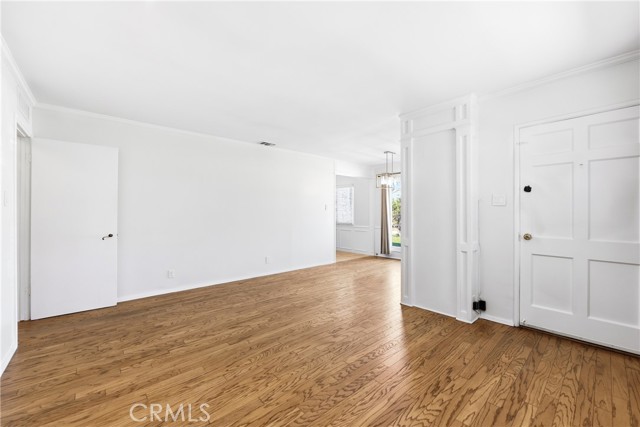 Detail Gallery Image 19 of 41 For 18638 Malden, Northridge,  CA 91324 - 4 Beds | 2 Baths