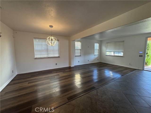 Detail Gallery Image 4 of 31 For 12772 Wine Cellar Ct, Rancho Cucamonga,  CA 91739 - 5 Beds | 4 Baths