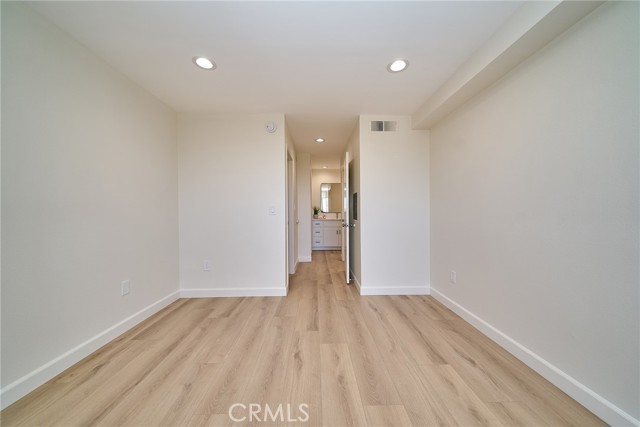 Detail Gallery Image 12 of 28 For 1441 Brett Pl #229,  San Pedro,  CA 90732 - 2 Beds | 2 Baths