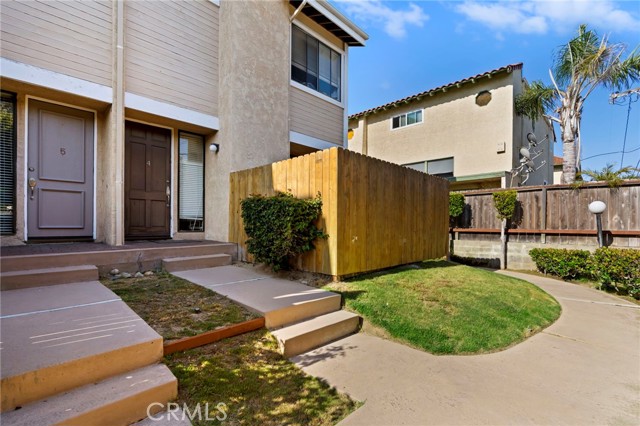 2512 Curtis Avenue, Redondo Beach, California 90278, 2 Bedrooms Bedrooms, ,2 BathroomsBathrooms,Residential,Sold,Curtis,SB23119395