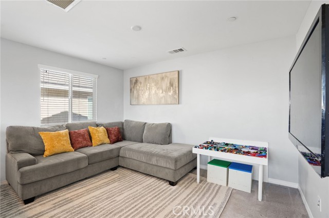 825 Sweetbay Lane, Los Angeles CA: https://media.crmls.org/medias/8744c922-2ff1-43fe-ba3d-6709826b705a.jpg
