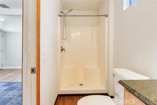 Image 22 of 66 For 39065 Oak Glen Road