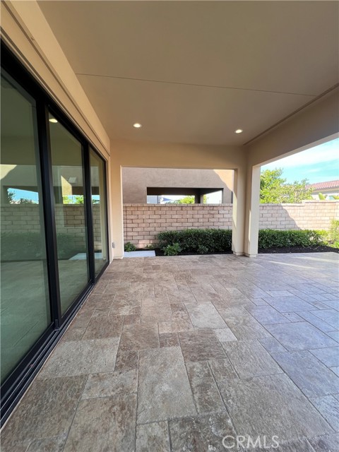 Detail Gallery Image 6 of 14 For 29 Caspian, Lake Forest,  CA 92630 - 5 Beds | 5/1 Baths