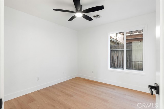 Detail Gallery Image 31 of 46 For 6107 Cartagena Ave, Bakersfield,  CA 93313 - 4 Beds | 3 Baths