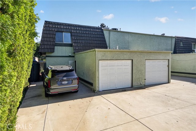 2 Bed Home for Sale in Costa Mesa, California
