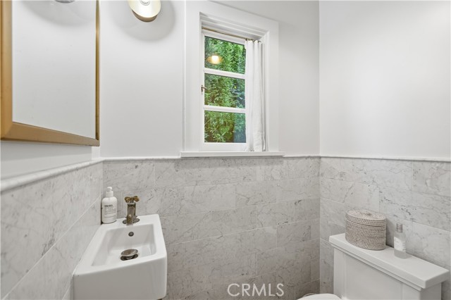 Detail Gallery Image 27 of 37 For 721 via Somonte, Palos Verdes Estates,  CA 90274 - 2 Beds | 2/1 Baths