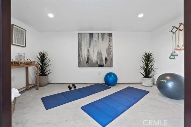 Detail Gallery Image 46 of 73 For 103 Vigna, Irvine,  CA 92602 - 5 Beds | 4/1 Baths