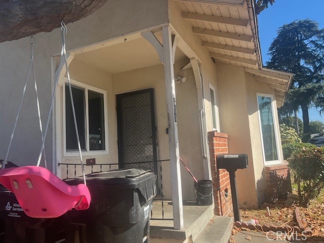 401 S Cherrywood Street, West Covina CA: https://media.crmls.org/medias/874ac484-c4b4-48df-9cf7-fec74ae8ccfb.jpg