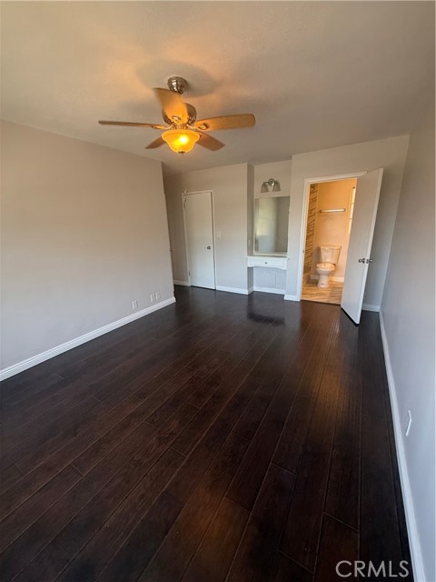 Detail Gallery Image 12 of 14 For 3829 Don Tomaso Dr #4,  Los Angeles,  CA 90008 - 2 Beds | 2 Baths
