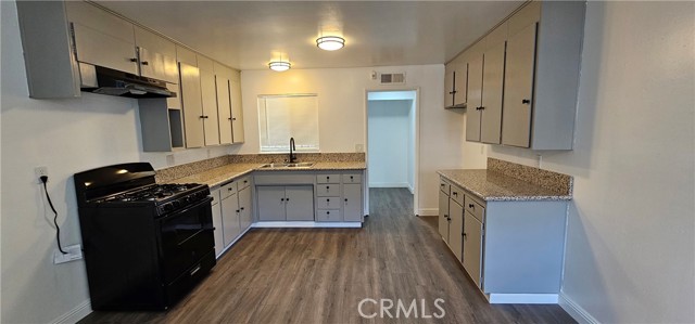 2957 E Holland Avenue, Fresno, CA, 93726 2957 E Holland Avenue, Fresno, CA, 93726