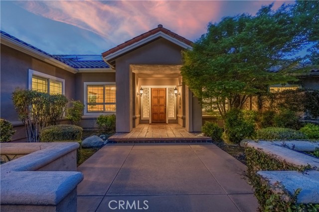 369 Ashbury Lane, Upland CA: https://media.crmls.org/medias/874c98bd-9be0-4893-9f1c-73716b3e4eb0.jpg