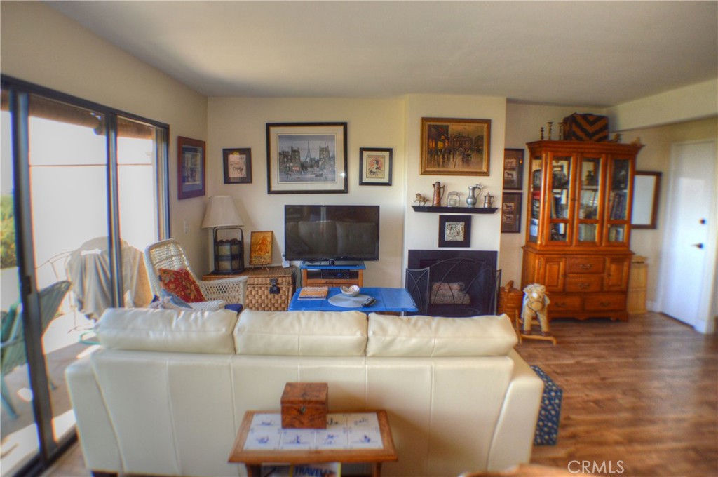 MLS #OC25276938 image #16