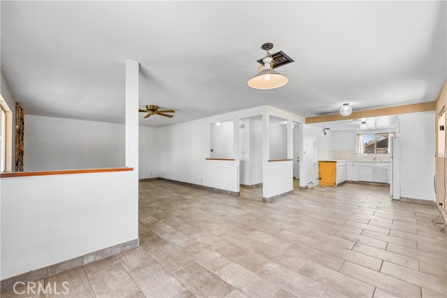 Detail Gallery Image 11 of 36 For 4803 W Avenue L6, Lancaster,  CA 93536 - 3 Beds | 2 Baths