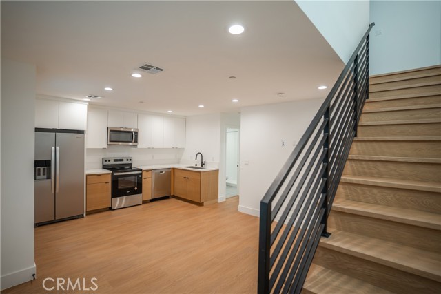 Image 36 of 54 For 2707 Ruhland