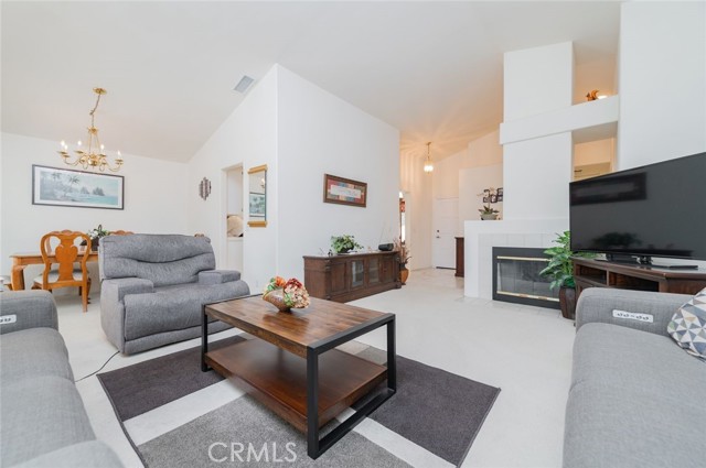 Image 6 of 32 For 40172 Corte Peralta