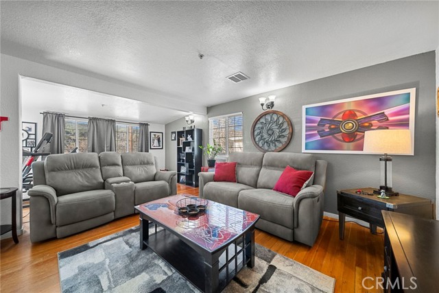 Detail Gallery Image 15 of 34 For 17717 Sierra Trl, Lake Hughes,  CA 93532 - 3 Beds | 2 Baths