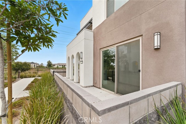 Detail Gallery Image 5 of 28 For 3520 E Peckham Paseo #6,  Ontario,  CA 91761 - 3 Beds | 3 Baths