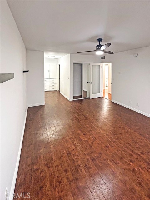 Detail Gallery Image 13 of 19 For 7949 Selma Ave, #2,  Los Angeles,  CA 90046 - 2 Beds | 2 Baths