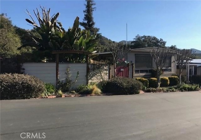 Detail Gallery Image 2 of 9 For 3909 Reche Rd #112,  Fallbrook,  CA 92028 - 2 Beds | 2 Baths