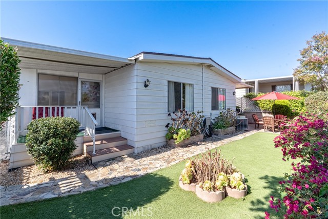1195 La Moree Road, San Marcos CA: https://media.crmls.org/medias/87559857-7cae-4c57-bca5-416b1de0e314.jpg