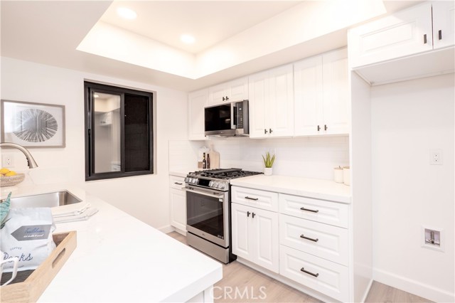 Detail Gallery Image 13 of 45 For 1013 W Linden St #2,  Riverside,  CA 92507 - 2 Beds | 1/1 Baths