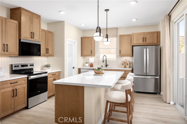 Front Image Thumbnail for CROC26022350