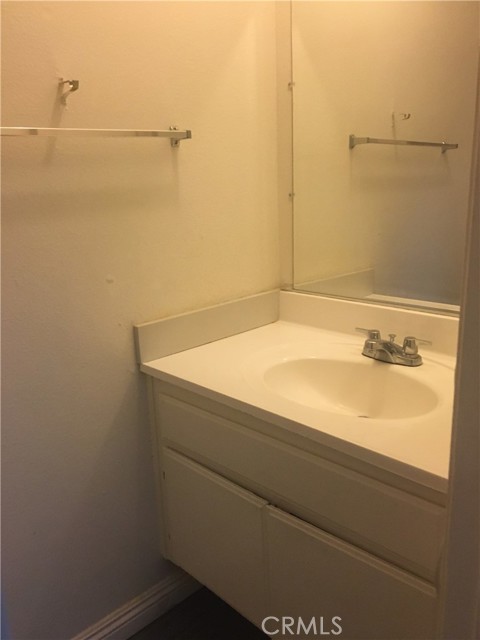 Detail Gallery Image 5 of 16 For 5128 Rosemead Bld a,  Temple City,  CA 91776 - 3 Beds | 2/1 Baths