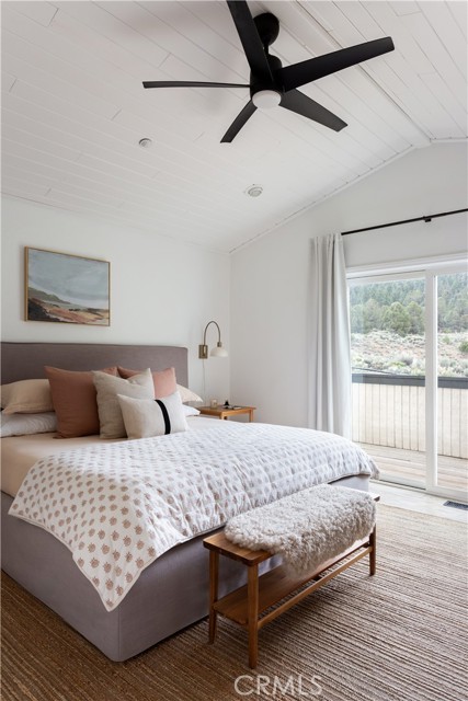 Detail Gallery Image 13 of 39 For 2000 Baldwin Lake Rd, Big Bear City,  CA 92314 - 4 Beds | 2 Baths