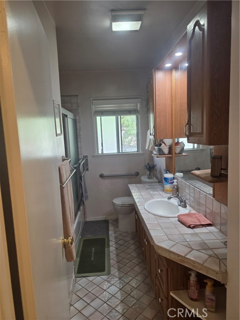 Detail Gallery Image 11 of 15 For 19040 Friar, Tarzana,  CA 91335 - 3 Beds | 1/1 Baths