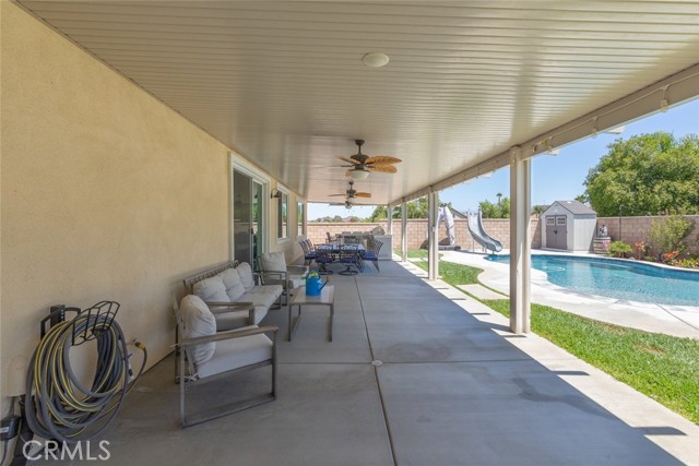 32762 Forgecroft Street, Menifee CA: https://media.crmls.org/medias/875a5731-0512-41b9-a74c-629993186b58.jpg