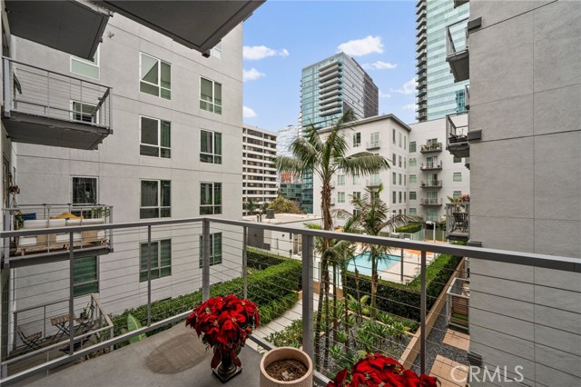 Detail Gallery Image 13 of 35 For 645 W 9th St #433,  Los Angeles,  CA 90015 - 1 Beds | 1 Baths