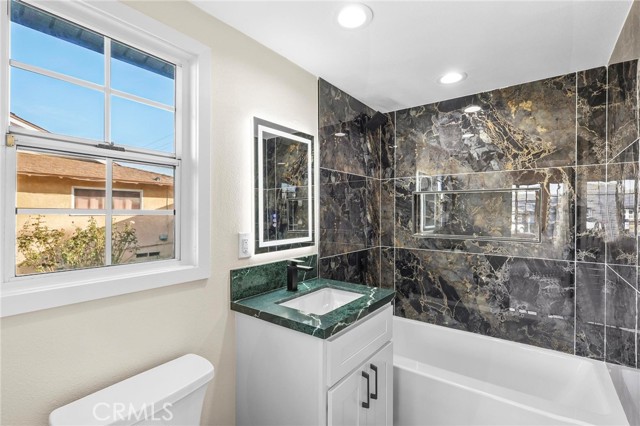 Detail Gallery Image 22 of 53 For 7200 Santa Teresa Cir, Buena Park,  CA 90620 - 3 Beds | 2/1 Baths