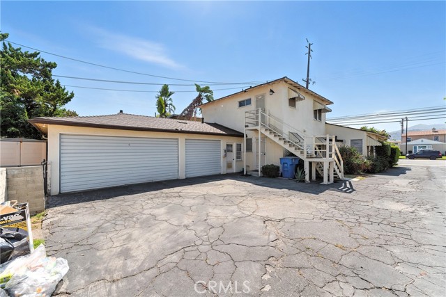 1205 W Alameda Avenue, Burbank CA: https://media.crmls.org/medias/875ac723-50b6-4d1b-9232-e6b77512a91d.jpg