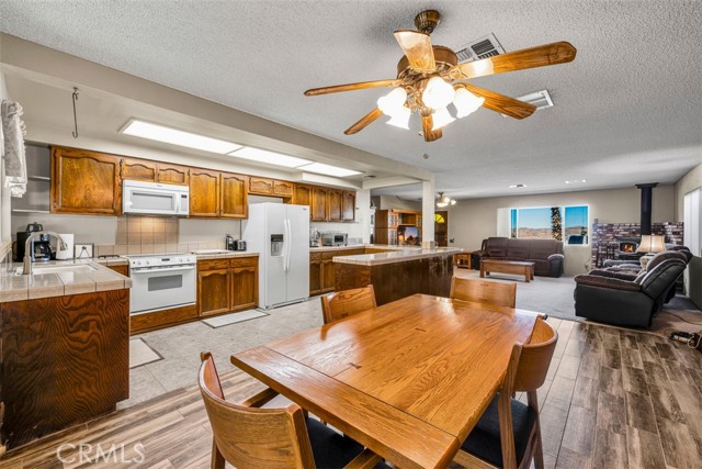 Detail Gallery Image 14 of 36 For 60449 Natoma, Joshua Tree,  CA 92252 - 2 Beds | 2 Baths