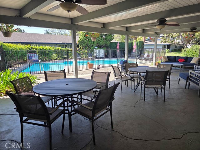 Detail Gallery Image 22 of 34 For 1107 W Memory Ln 6c,  Santa Ana,  CA 92706 - 2 Beds | 1/1 Baths