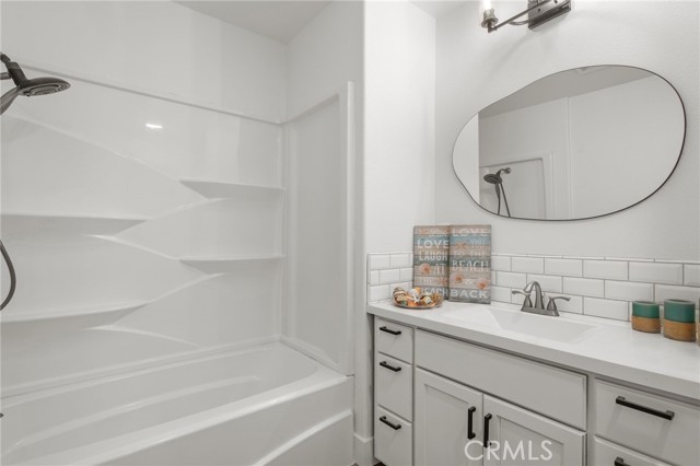 Detail Gallery Image 14 of 19 For 33467 Washington Dr, Yucaipa,  CA 92399 - 3 Beds | 2/1 Baths