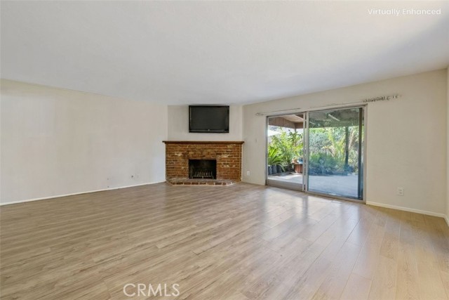 Detail Gallery Image 12 of 43 For 3935 N Tollhouse Rd, Fresno,  CA 93726 - 4 Beds | 2 Baths