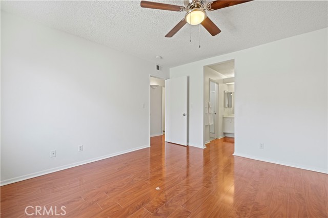 Detail Gallery Image 15 of 29 For 18145 Sundowner Way #950,  Canyon Country,  CA 91387 - 3 Beds | 2 Baths