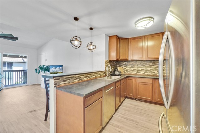 Detail Gallery Image 11 of 30 For 23276 Orange Ave #8,  Lake Forest,  CA 92630 - 3 Beds | 2 Baths