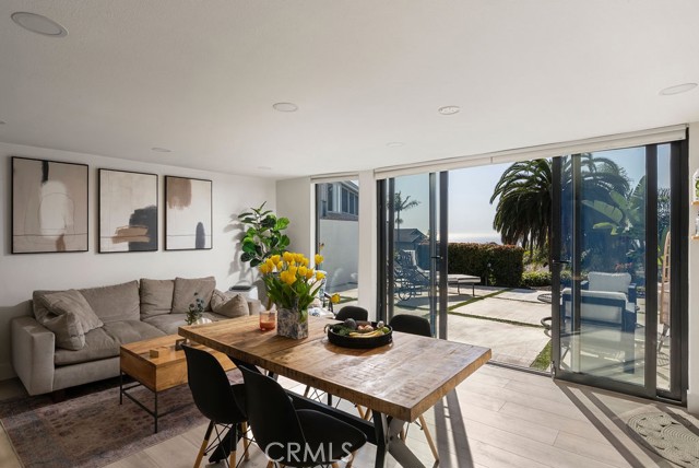 Detail Gallery Image 33 of 51 For 126 Avenida Trieste, San Clemente,  CA 92672 - 4 Beds | 4/1 Baths