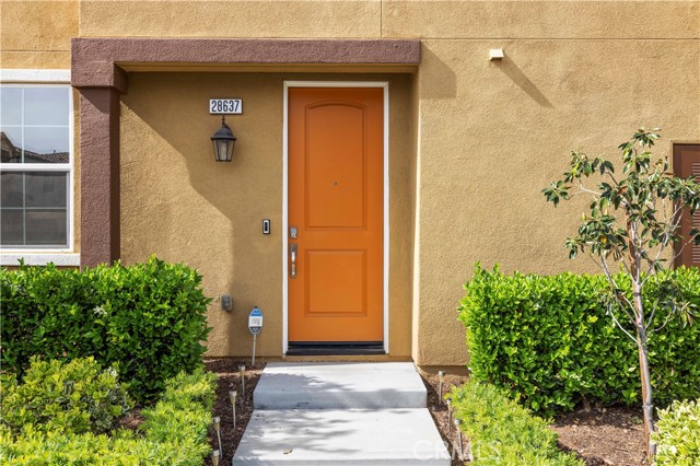 28637 Solana Court, Valencia CA: https://media.crmls.org/medias/875eb1fd-0204-4cb0-9b44-ec286ed07b74.jpg